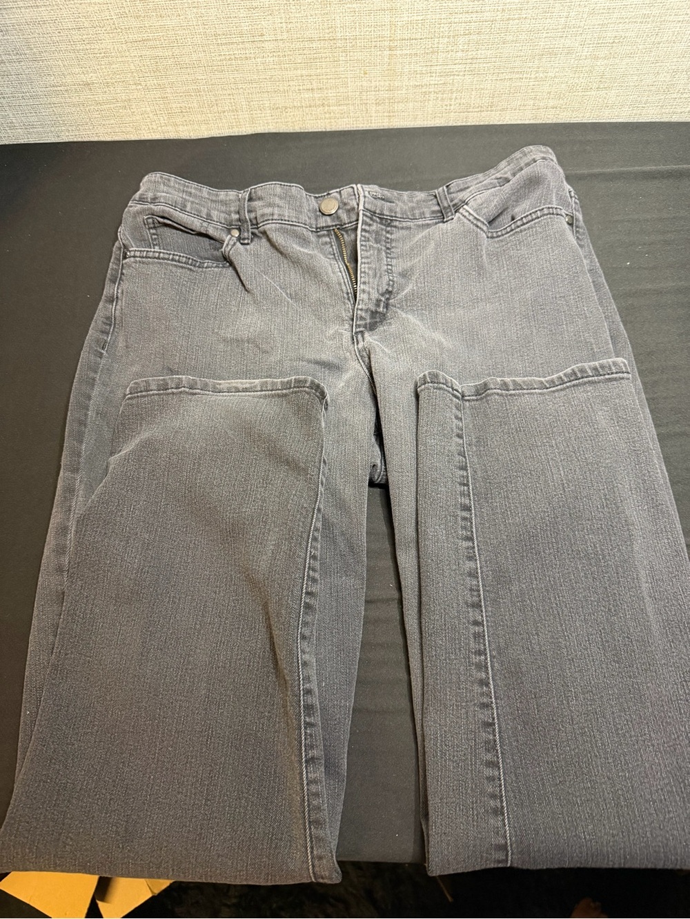 Bandolino Women's Gray Straight-Leg Jeans with Front Panels